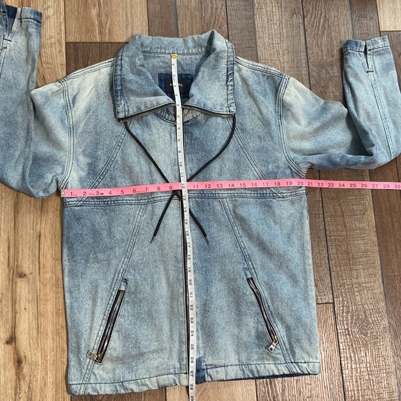 Forever 21 Denim Jacket Men Size Medium - Picture 10 of 12